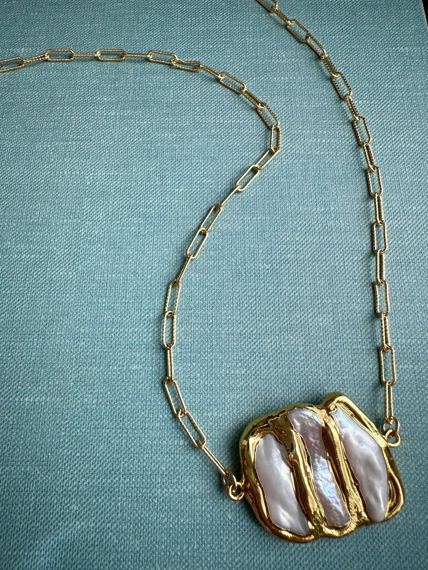 The Clara Necklace