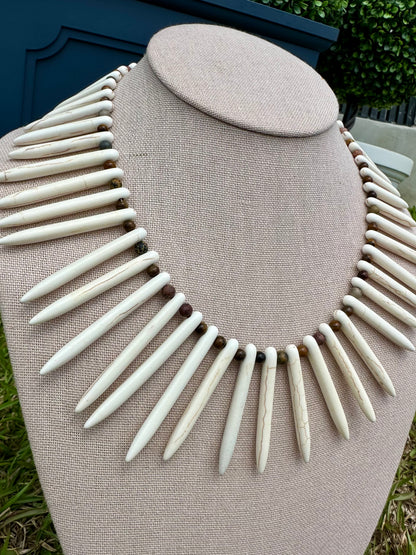 Coastal Chaos- Bone White + Brown